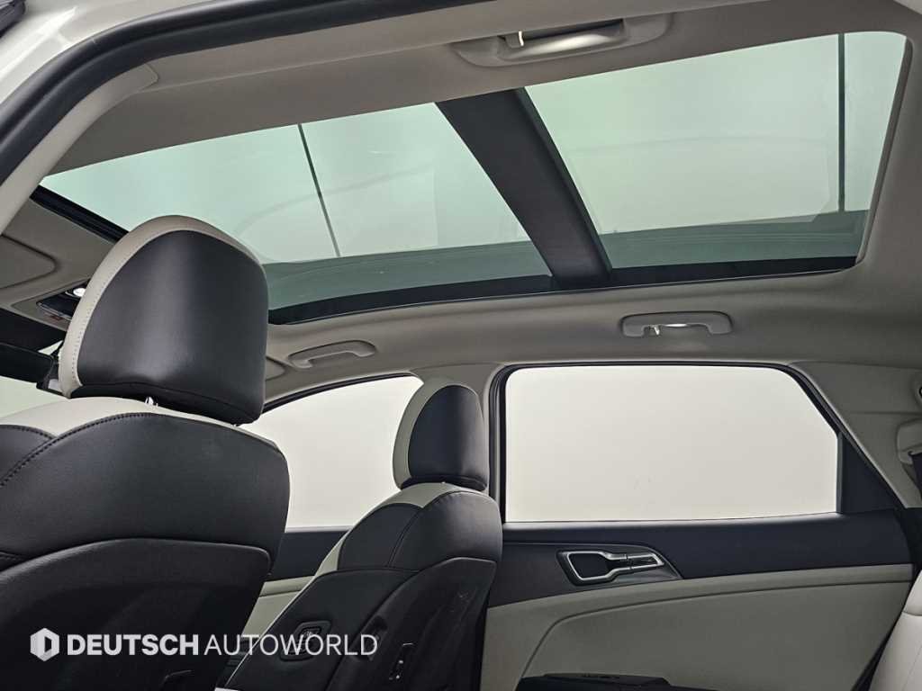 Kia Sportage — photo 18