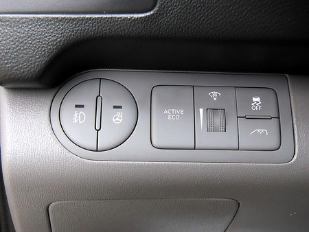 Hyundai Starex — photo 12