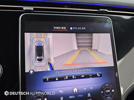 Mercedes-Benz EQS — photo 15