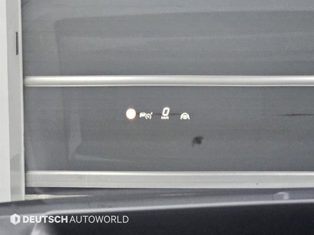Mercedes-Benz EQS — photo 17