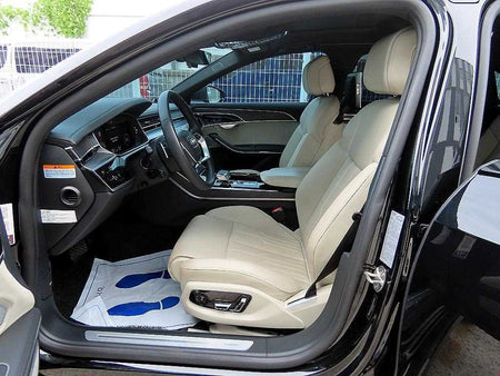 Audi A8 — photo 05