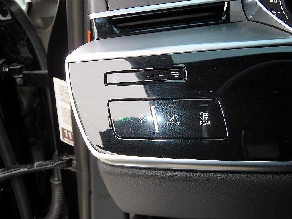Audi A8 — photo 13