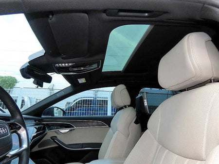 Audi A8 — photo 15