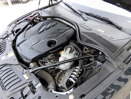 Audi A8 — photo 19