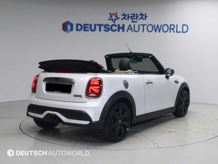 Mini Cooper Convertible — photo 02