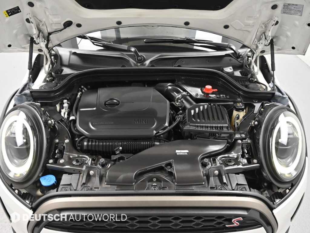 Mini Cooper Convertible — photo 06
