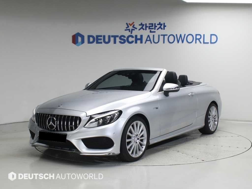 Mercedes-Benz C-Class — photo 01