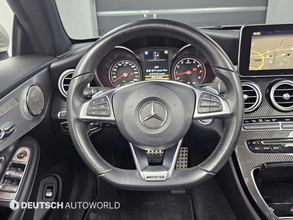 Mercedes-Benz C-Class — photo 13
