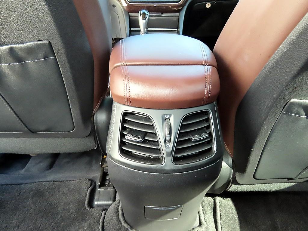 Hyundai Aslan — photo 17