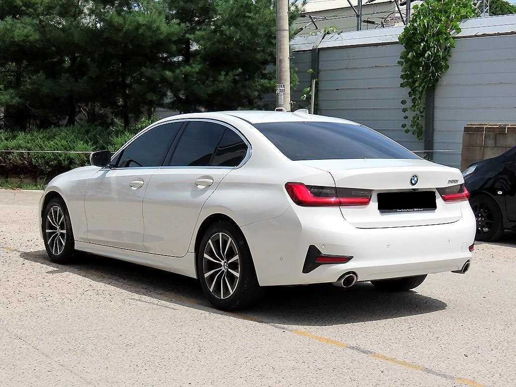 BMW 3-Series — photo 03
