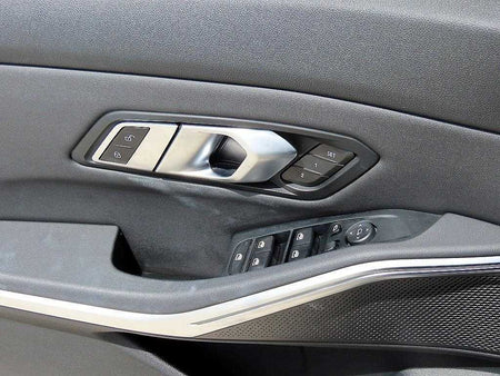 BMW 3-Series — photo 12