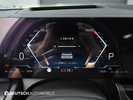 BMW 5-Series — photo 08