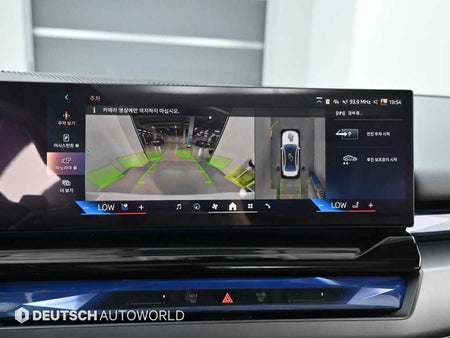 BMW 5-Series — photo 15