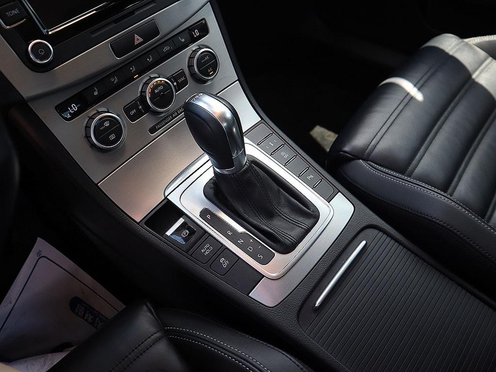 Volkswagen CC — photo 12