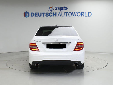 Mercedes-Benz C-Class — photo 04