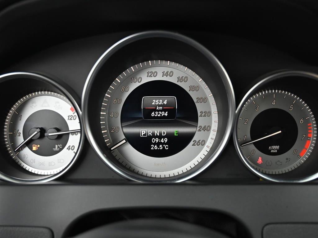 Mercedes-Benz C-Class — photo 08