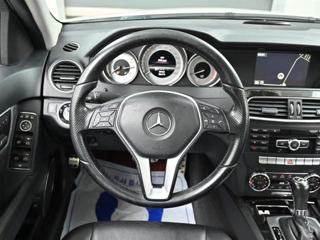 Mercedes-Benz C-Class — photo 13