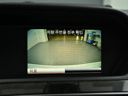Mercedes-Benz C-Class — photo 15
