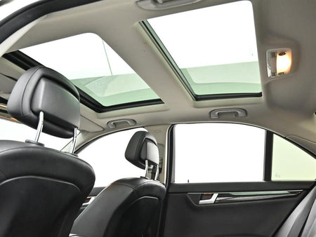 Mercedes-Benz C-Class — photo 18
