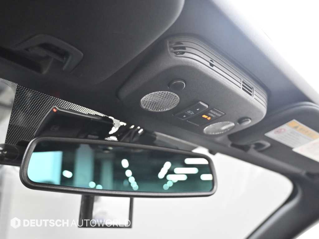 Ford Mustang — photo 18