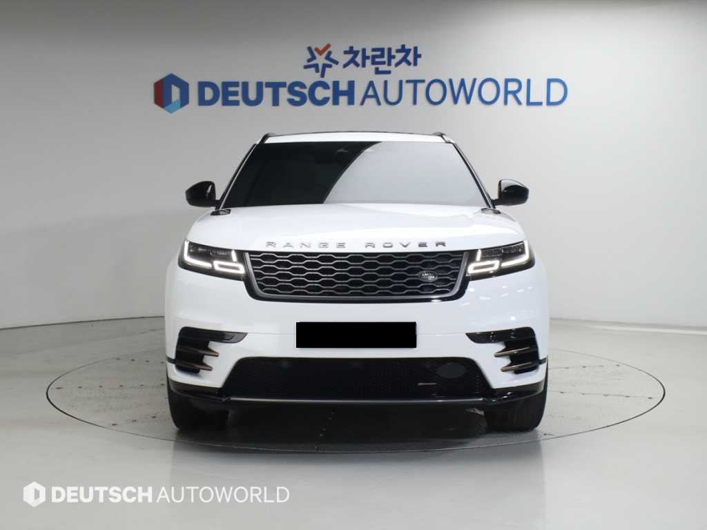 Land Rover Range Rover Velar — photo 04