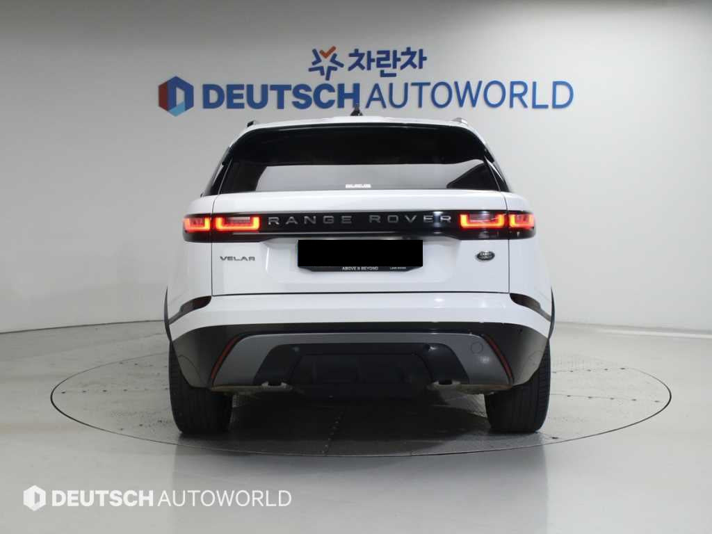 Land Rover Range Rover Velar — photo 05