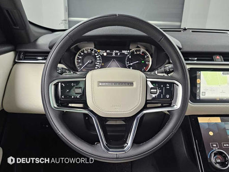 Land Rover Range Rover Velar — photo 13