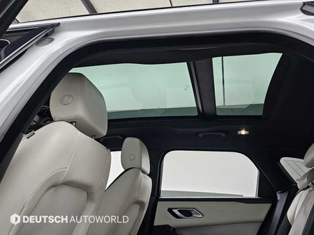 Land Rover Range Rover Velar — photo 18