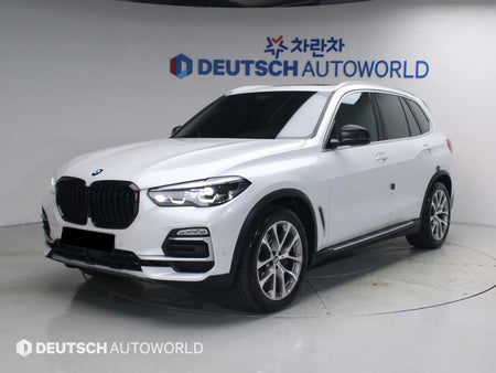 BMW X5 — photo 01