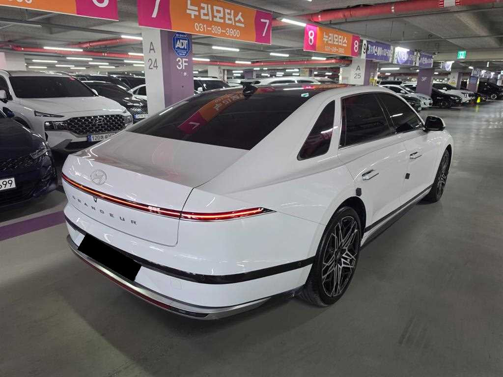 Hyundai Grandeur — photo 06
