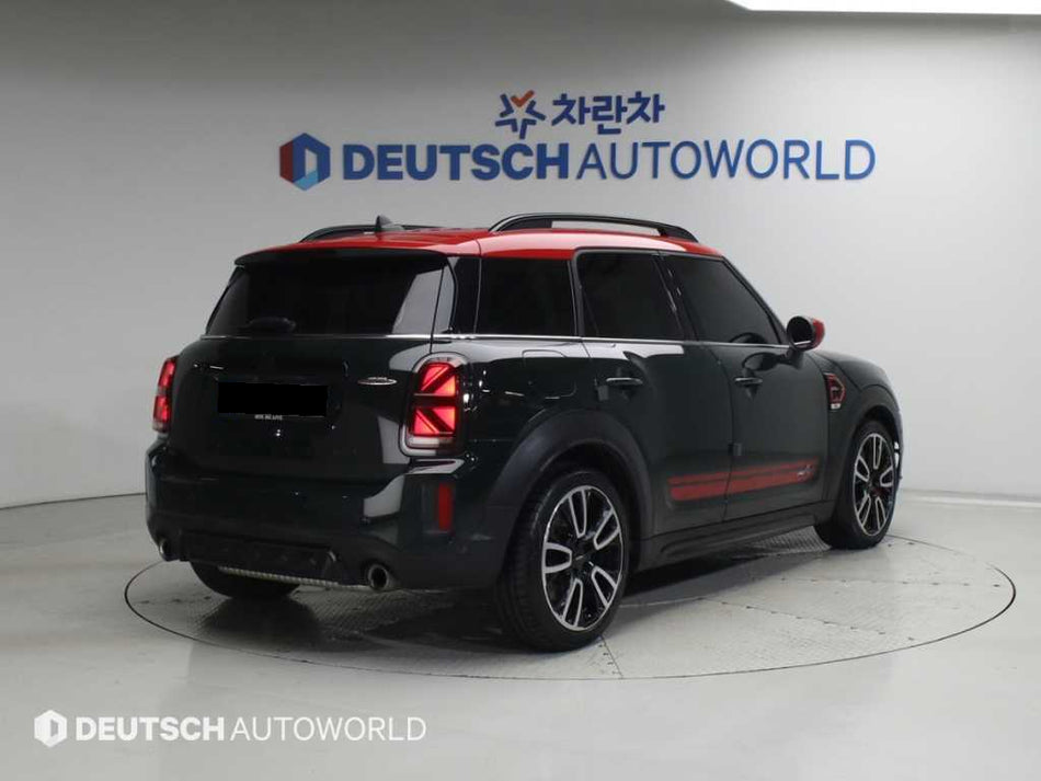 Mini Countryman — photo 02