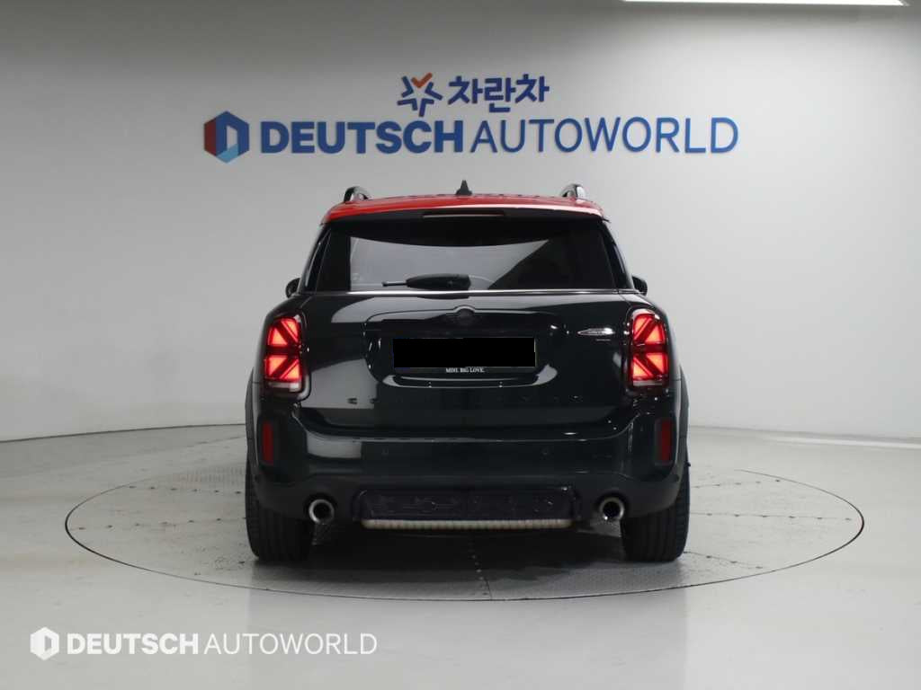 Mini Countryman — photo 04