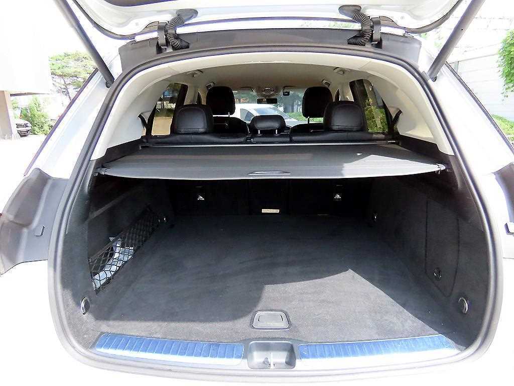 Mercedes-Benz GLE-Class — photo 15