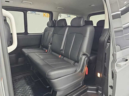Hyundai Staria — photo 12