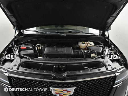 Cadillac Escalade — photo 06