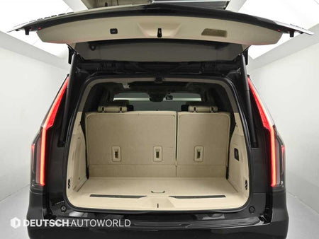 Cadillac Escalade — photo 19