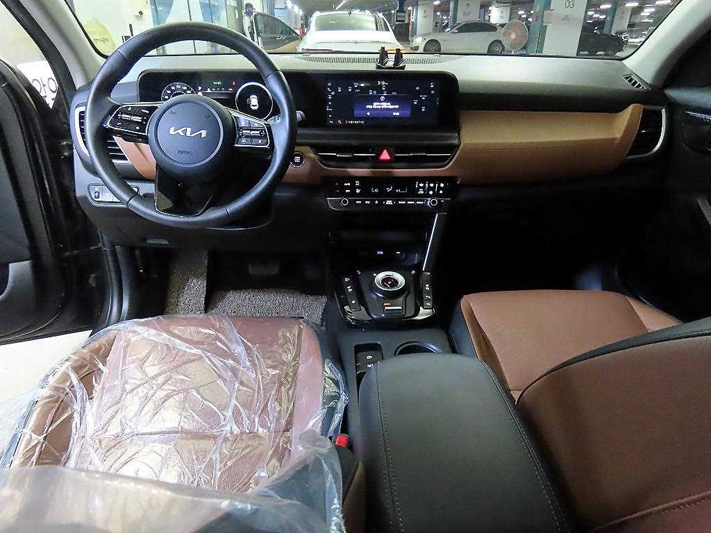 Kia Seltos — photo 10