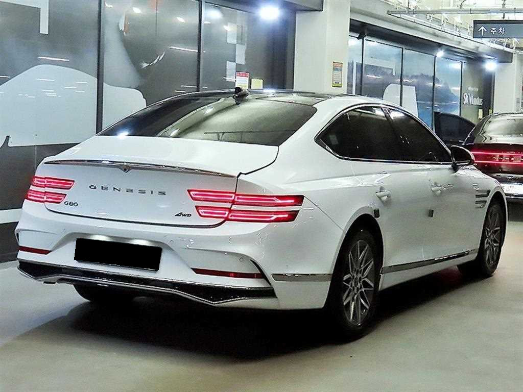 Genesis G80 — photo 04