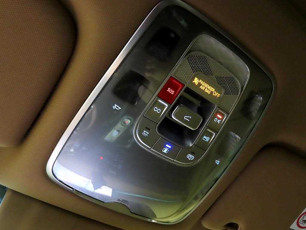 Genesis G80 — photo 13