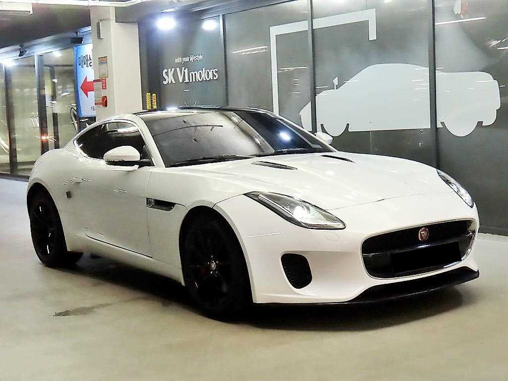 Jaguar F-TYPE — photo 02
