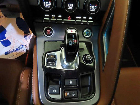 Jaguar F-TYPE — photo 11