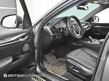 BMW X6 — photo 11