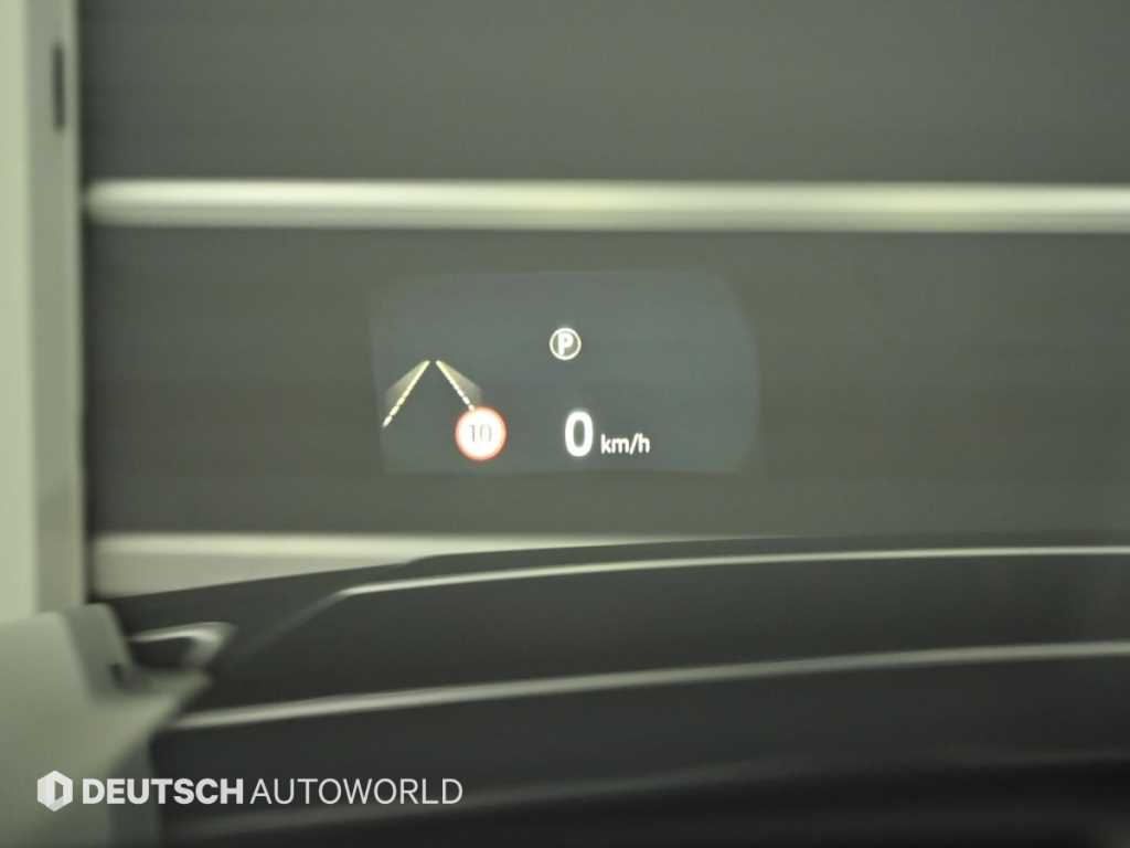 Land Rover Discovery — photo 17
