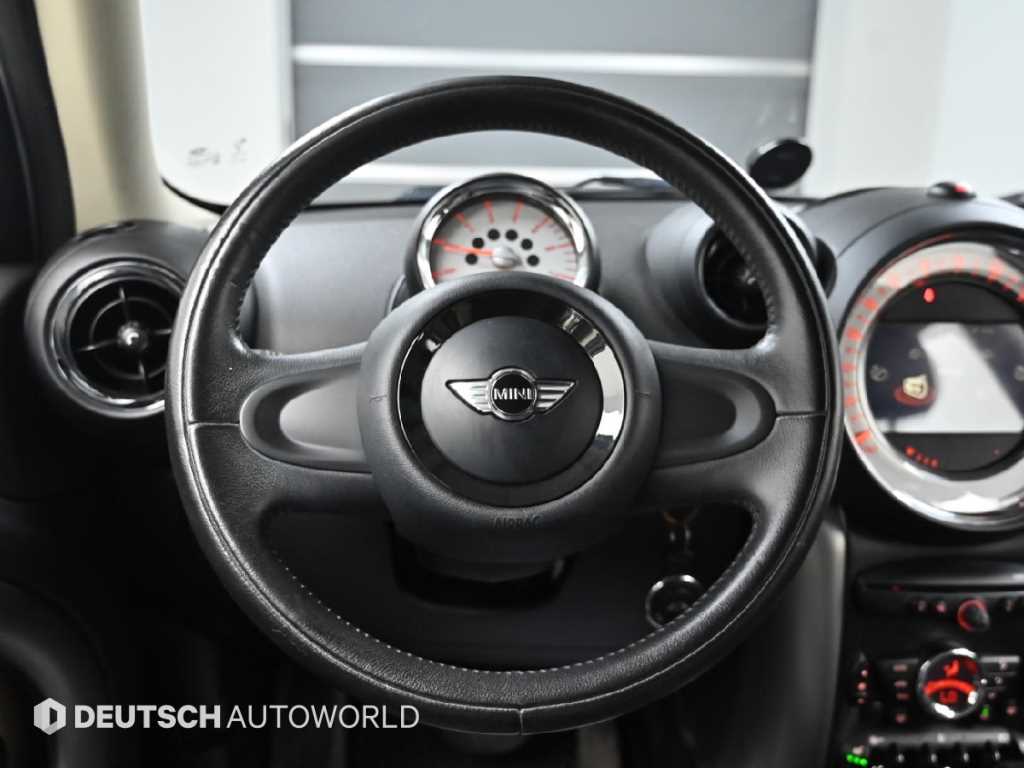 Mini Countryman — photo 13
