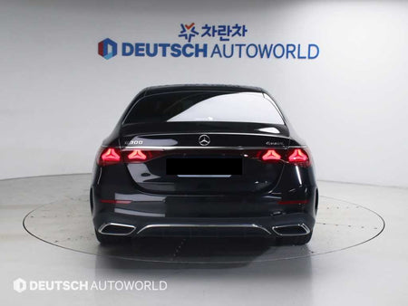 Mercedes-Benz E-Class — photo 04