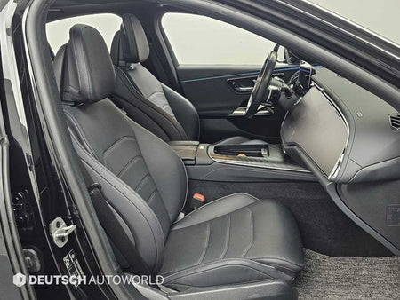 Mercedes-Benz E-Class — photo 10