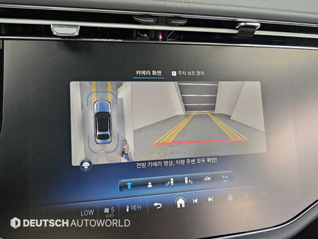 Mercedes-Benz E-Class — photo 15
