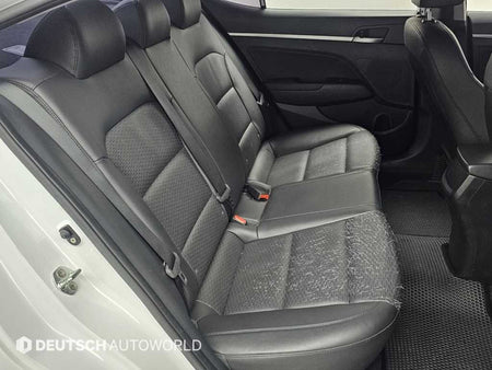 Hyundai Avante — photo 12