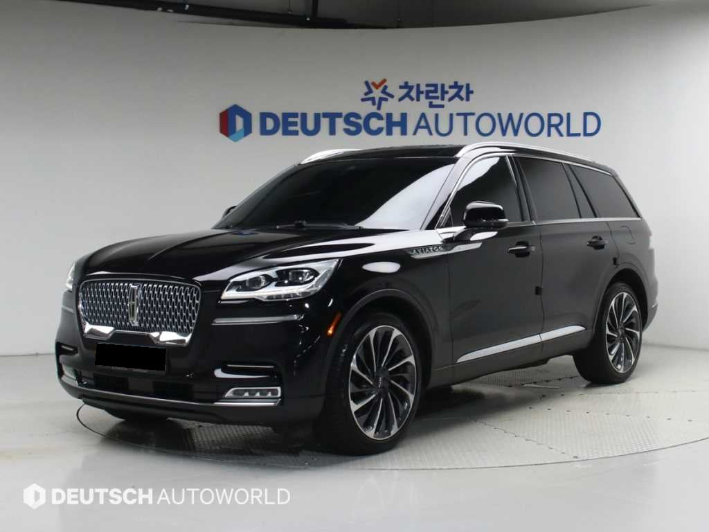 Lincoln Aviator — photo 01