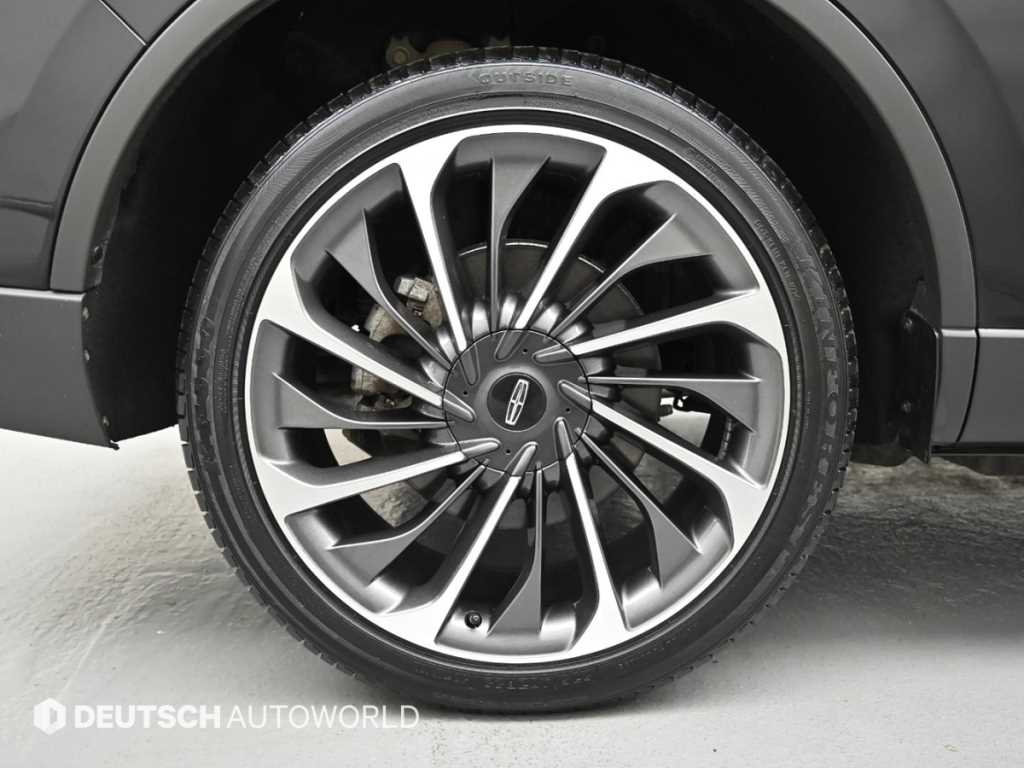 Lincoln Aviator — photo 05